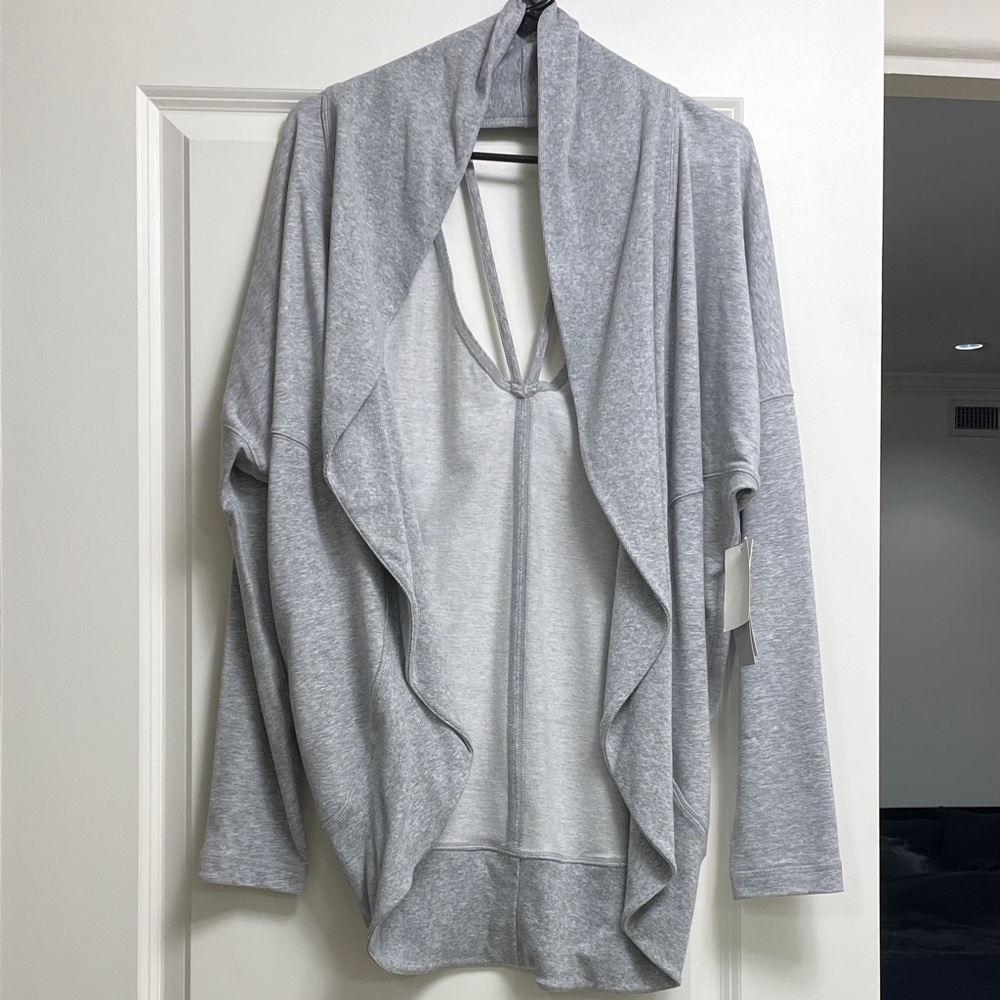 Zella Athleisure Sweater Wrap with Cutout